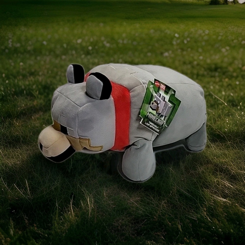 Mattel Minecraft 12'' Tamed Gray Wolf‎ Plush 2020 Stuffed Pillow Video Game Toy